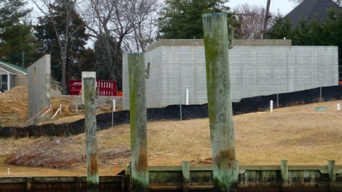 P1050468_second_house